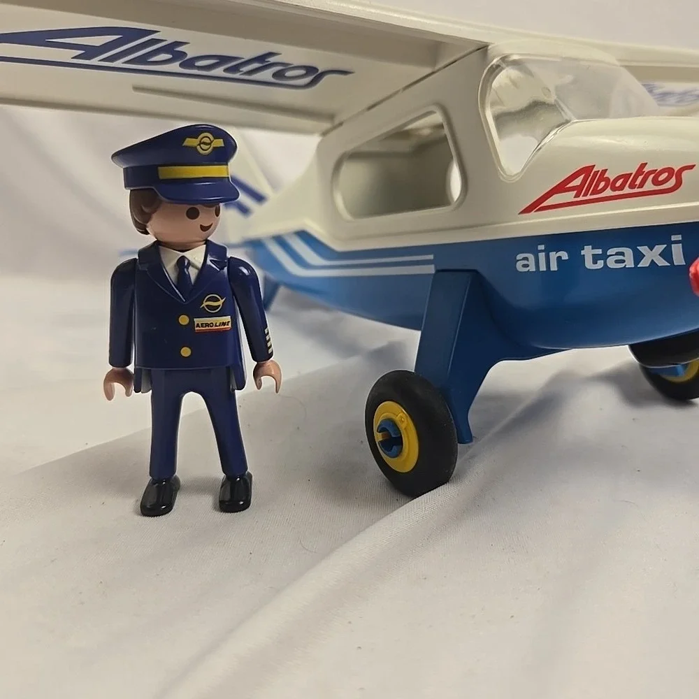 Playmobil 7590‎ Classic Edition Air Taxi The Albatros Taildragger Airplane 1985